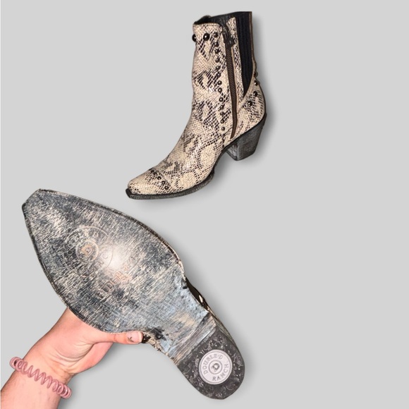 🐄 {PRICE FIRM} Double D Ranch Four Winds Boot - Picture 7 of 7